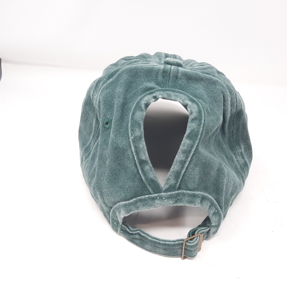 New! Green Pony Tail Hat - Picture 2 of 5